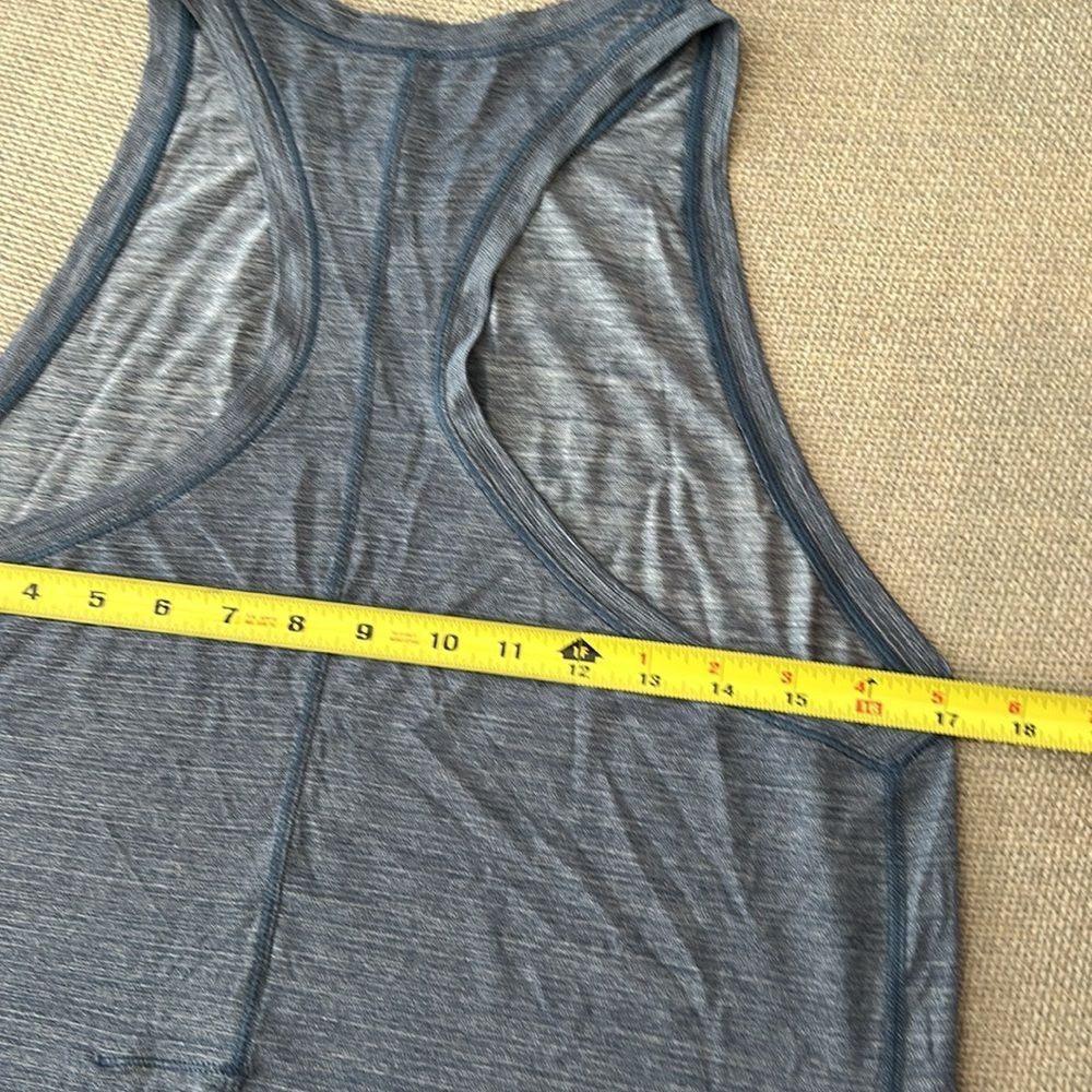 Lululemon Cool Racerback Blue Tank Top Size 8 - Picture 10 of 10